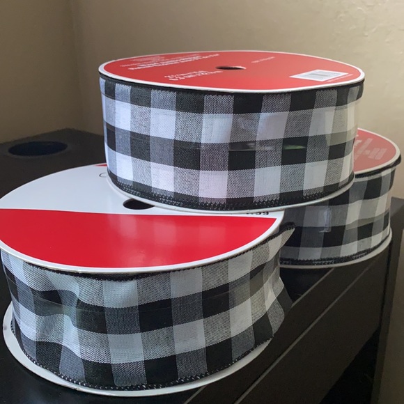 3 Wired Jumbo Ribbon 2.5” white and black pattern farmhouse buffalo - Picture 15 of 16